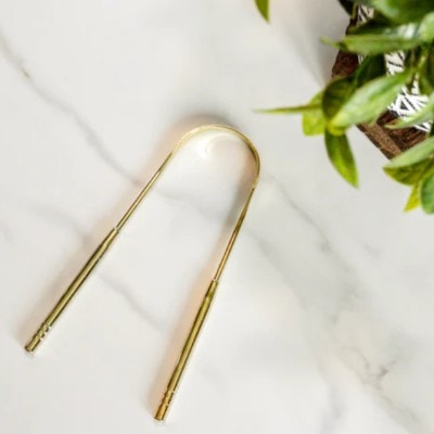 Gold Stainless Steel Tongue Scraper – Reusable Oral Hygiene Tool for Fresh Breath & Detox