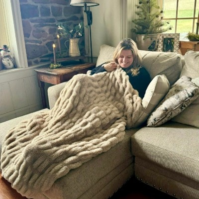 Luxury Faux Fur Blanket - Heirloom Soft Tan Throw
