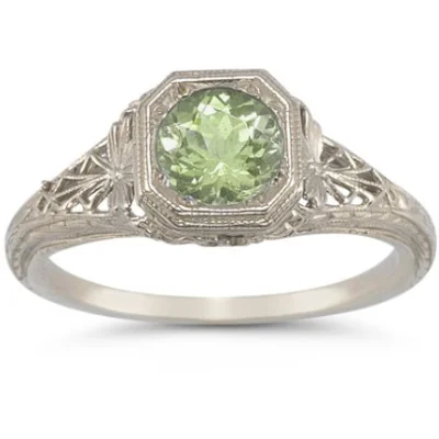 Vintage Filigree Peridot Ring in .925 Sterling Silver