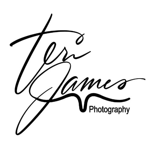 Teri James Photography Logo