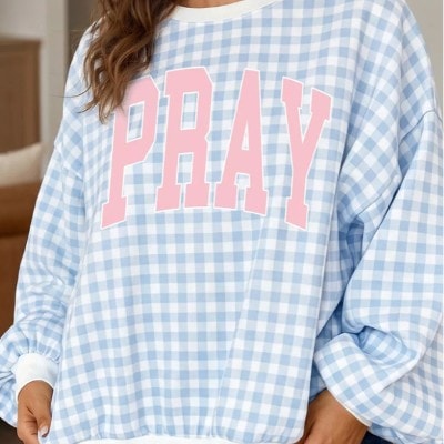 PRAY Slogan Graphic Round Neck Sweatshirt