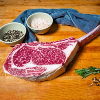 Wagyu Tomahawk Steak